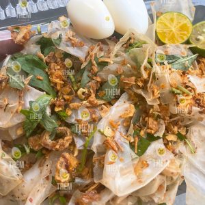 Bánh Tráng Muối Nhuyễn, Rau Răm, Trứng Lòng Đào